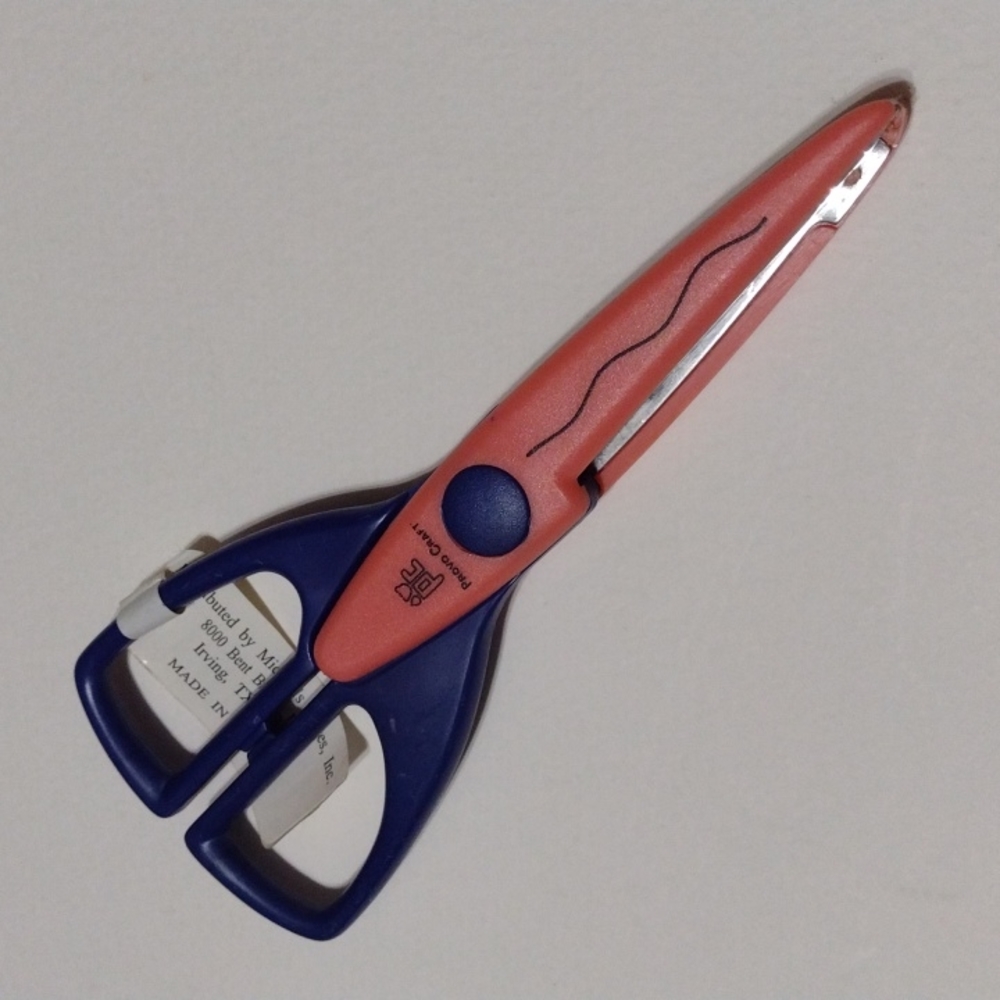 3/$15 Provo Craft Scissors 34-0030
